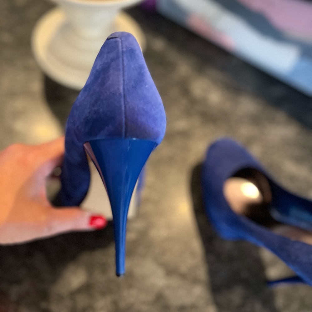 Bakers Woman's Blue Suede Stiletto Platform Heels - Picture 7 of 9